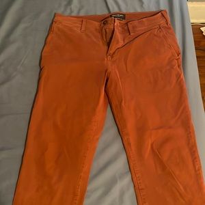 American Eagle Maroon Khaki Pants